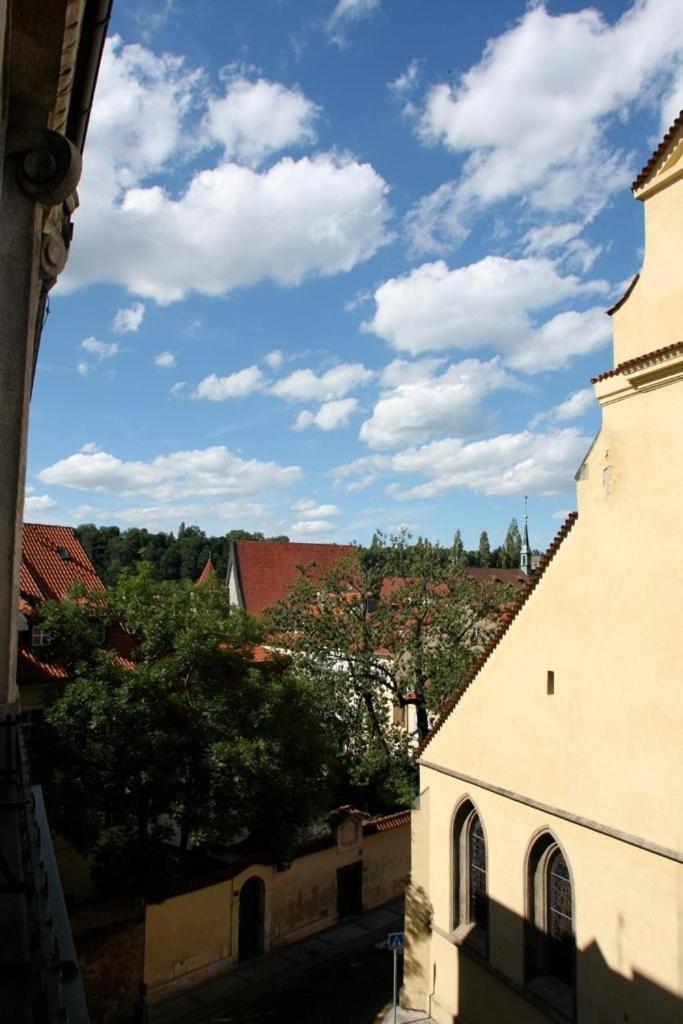 Spacious Elegance In The Heart Of Old Town Apartment Prague
