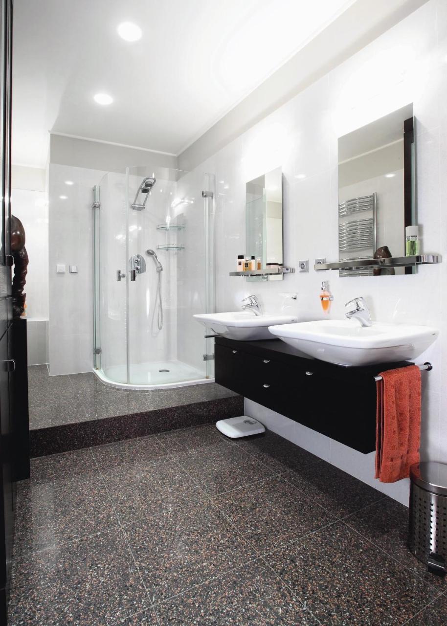 Spacious Elegance In The Heart Of Old Town Apartment Prague
